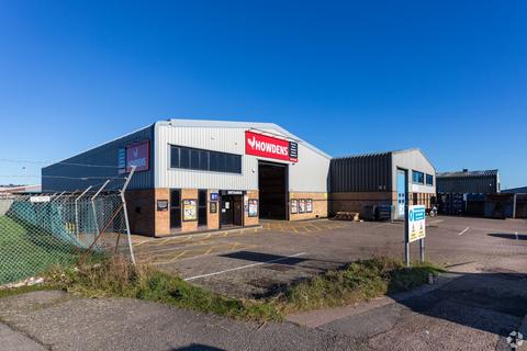 Warehouse to rent, Newton Rd Peacehaven BN10 8JQ