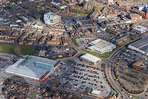 Retail property (high street) to rent, Lowe St St Helens WA10 2JZ