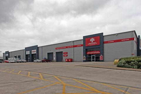 Warehouse to rent, 9-12 Third Ave Southampton SO15 0AD
