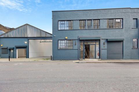 Warehouse to rent, 10 Ingate Pl London SW8 3NS