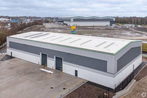 Warehouse to rent, Reservoir Pl Walsall WS2 9RX