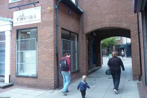 Retail property (high street) to rent, 18 New St Braintree CM7 1ES