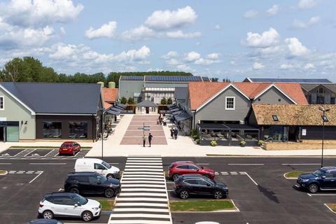 Retail property (high street) to rent, Stuntney Estate Stuntney CB7 5TR