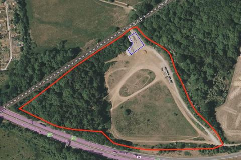 Land to rent, Bobbits Ln Ipswich IP9 2AH