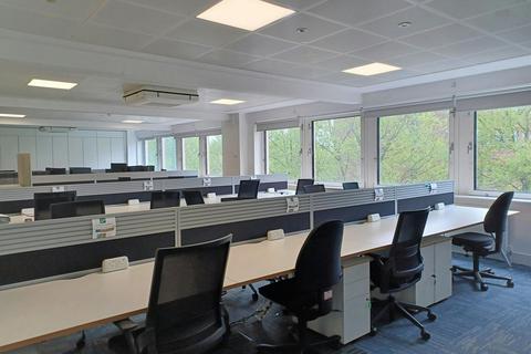 Office to rent, Reading Bridge Reading RG1 8LS