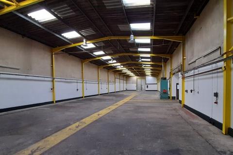 Warehouse to rent, Fyfield Rd Weyhill SP11 8HU