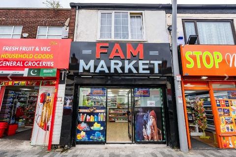 Retail property (high street) for sale, 210 Freeman St Grimsby DN32 9DR