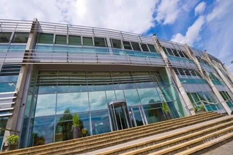 Office to rent, Fairbourne Dr Milton Keynes MK10 9RG