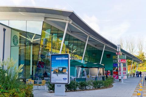 Petrol station to rent, Windsor Rd Beaconsfield HP9 2SE