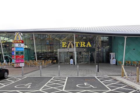 Petrol station to rent, Junction 9/10, M25 Cobham KT11 3DB