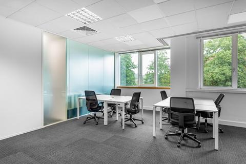 Office to rent, 297-299 Kingston Rd Leatherhead KT22 7PL