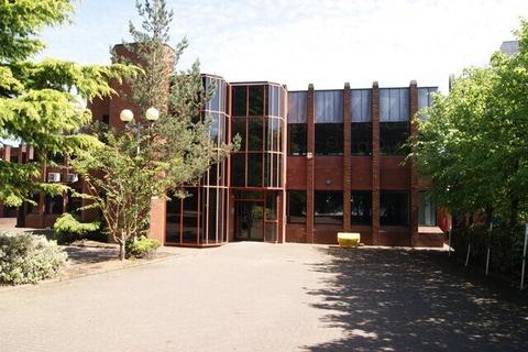 Office to rent, Moulders Ln Warrington WA1 2BA
