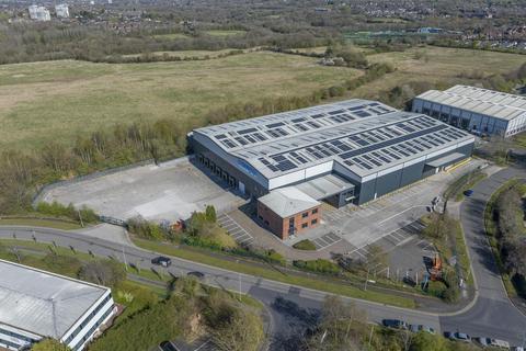 Warehouse to rent, Bredbury Park Way Stockport SK6 2TJ