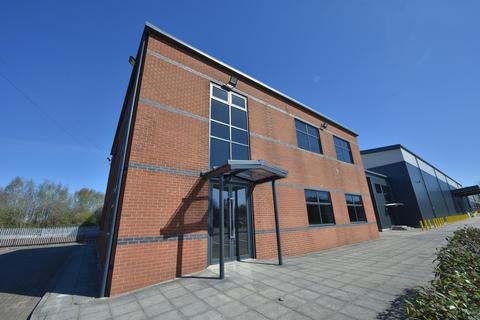 Warehouse to rent, Bredbury Park Way Stockport SK6 2TJ