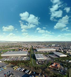 Warehouse to rent, Chaddock Ln Manchester M29 7JY