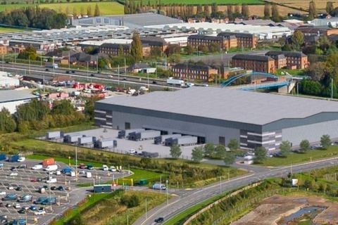 Distribution warehouse to rent, Welsh Rd Deeside CH5 2LR