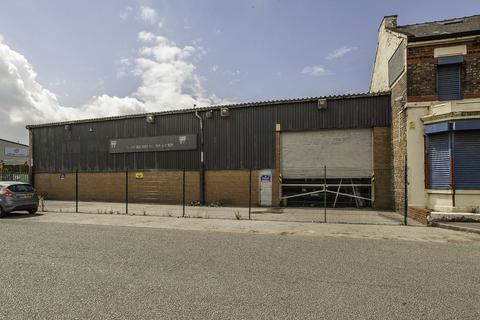 Industrial unit to rent, 2-10 St Johns Rd Bootle L20 8BH