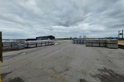 Warehouse to rent, Tickhill Rd Doncaster DN11 8EW