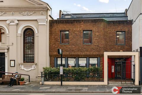 Office to rent, 71-73 Victoria St Windsor SL4 1EH