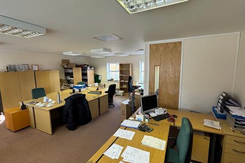 Office to rent, 1 Lowes Ln Wellesbourne CV35 9RB