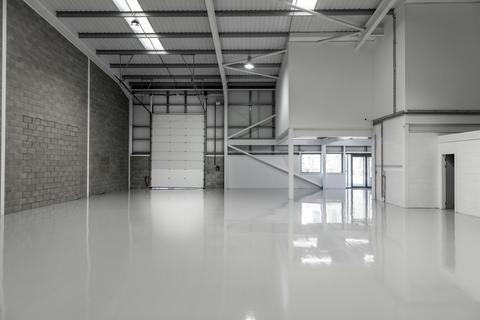 Warehouse to rent, Ockham Dr Greenford UB6 0DS