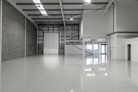 Warehouse to rent, Ockham Dr Greenford UB6 0DS