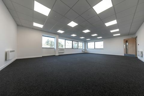 Warehouse to rent, Ockham Dr Greenford UB6 0DS