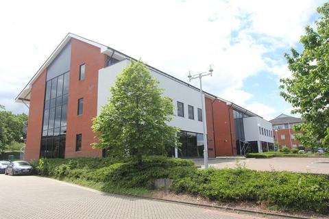 Office to rent, Parkway Fareham PO15 7AF