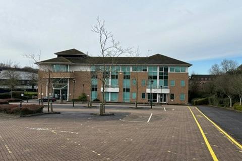 Office to rent, 16 Bartley Way Hook RG27 9UY