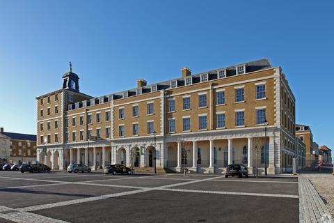 Office to rent, Queen Mother Sq Dorchester DT1 3BW