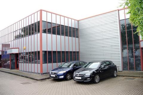 Warehouse to rent, 1436-1439 Clock Tower Rd Isleworth TW7 6DT