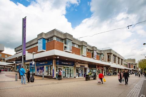 Retail property (high street) to rent, 94 The Parade Sutton Coldfield B72 1PH