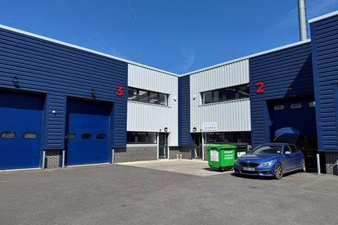 Industrial development to rent, 1-9 Winchester Hl Romsey SO51 7UT