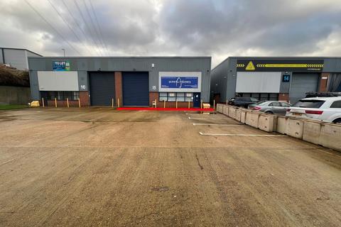 Industrial unit to rent, Minden Rd Sutton SM3 9RW