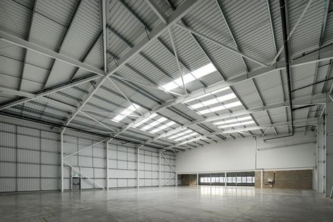 Industrial development to rent, Headley Rd E Reading RG5 4SN
