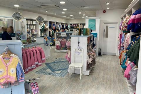 Retail property (high street) to rent, 34 Oxford St Harrogate HG1 1PP