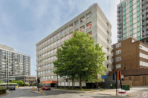 Office to rent, 22 Addiscombe Rd Croydon CR0 5PE