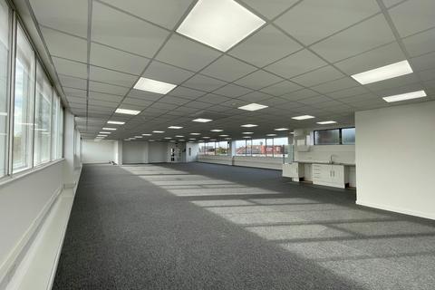 Office to rent, London Rd Morden SM4 5BE