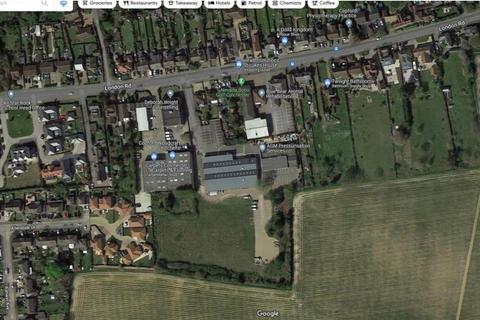 Land to rent, London Rd Colchester CO6 1LG