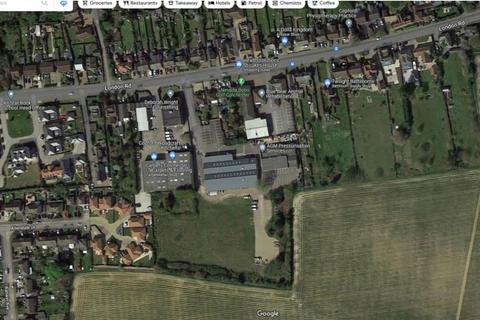 Land to rent, London Rd Colchester CO6 1LG