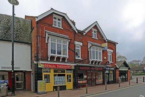 Office to rent, 1-11 Winchester St Andover SP10 2EA