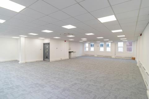 Office to rent, 39 Queen St Maidenhead SL6 1NB