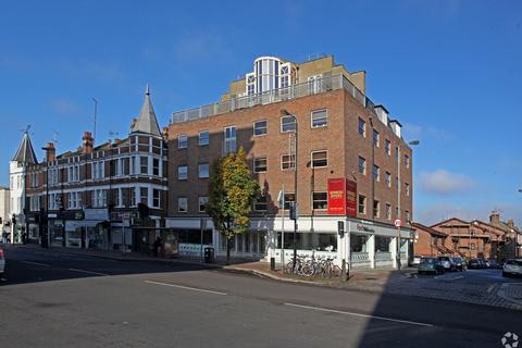 Office to rent, 168 Lavender Hl London SW11 5TG