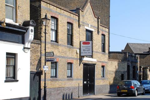 Office to rent, 12 Bishops Ter London SE11 4UE