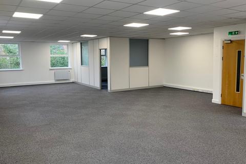 Office to rent, Timothys Bridge Rd Stratford Upon Avon CV37 9NW