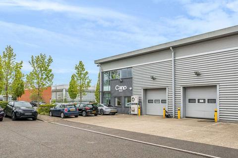Industrial development to rent, Centennial Ave Elstree WD6 3TN
