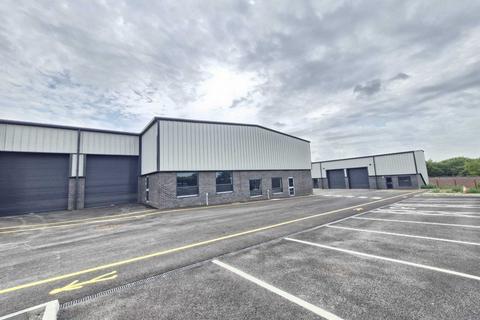 Industrial development to rent, Hyde Park Doncaster DN4 5AD