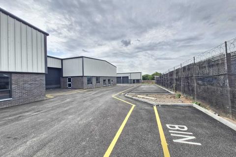 Industrial development to rent, Hyde Park Doncaster DN4 5AD