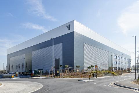 Warehouse to rent, Jenkins Ln Barking IG11 0AD
