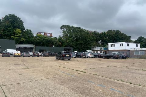 Land to rent, Selsdon Rd South Croydon CR2 0EA